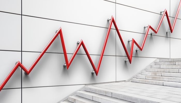 Leading vs Lagging Indicators: What's The Difference?