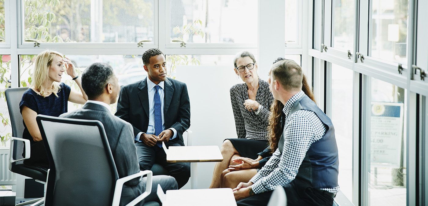 FinServ Company mejora el cierre financiero con Control-M y BMC AMI Ops Automation para Batch ThruPut